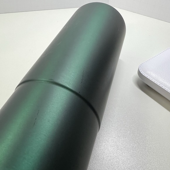 Stanley Starbucks Classic 20 oz One Hand Vacuum Tumbler Green Shiny Push Button - Picture 12 of 15